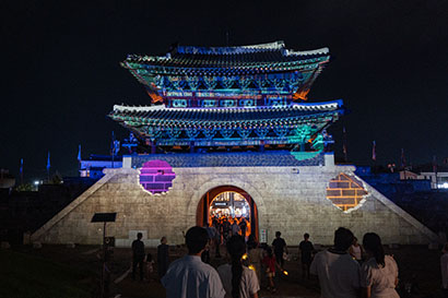 법고창신, 진주성도